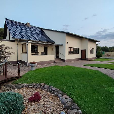 Villa Haus Am Waldrand Vetschau/Spreewald Exterior foto